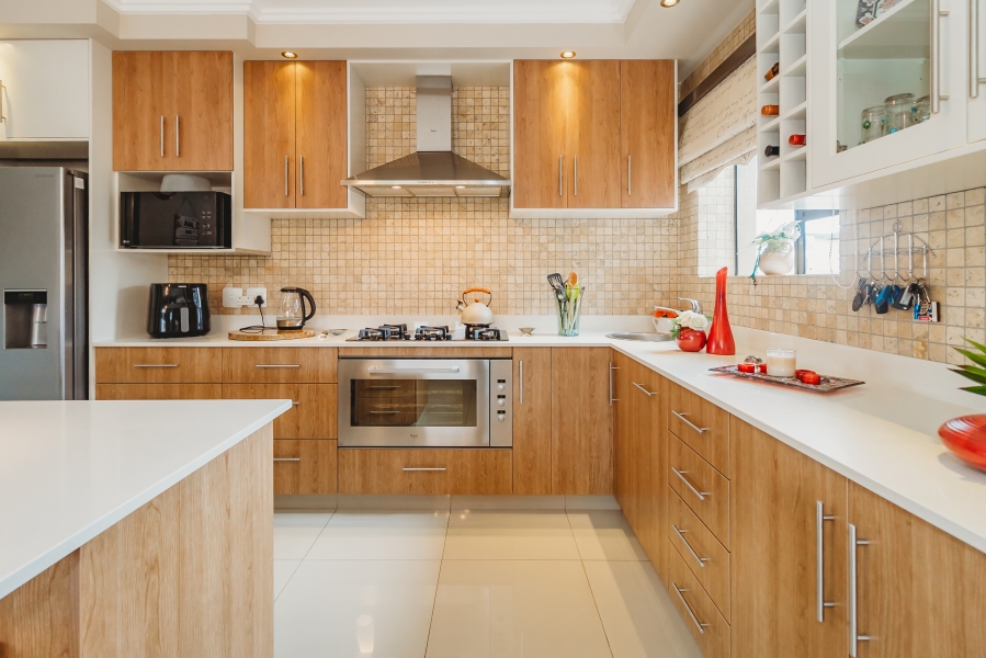 4 Bedroom Property for Sale in Earls Court Lifestyle Estate Western Cape